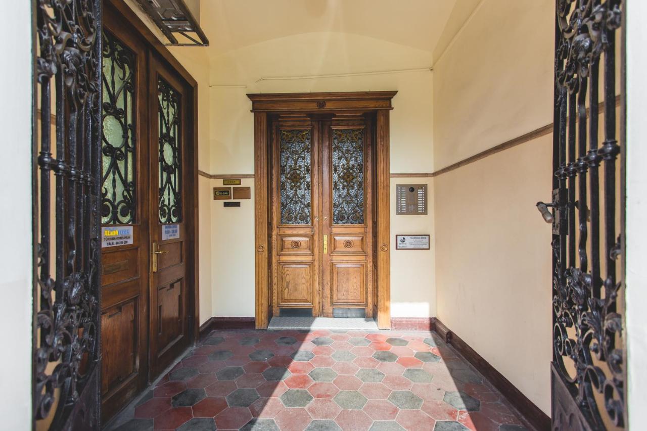 Riga Lux Apartments - Easy Stay Luaran gambar