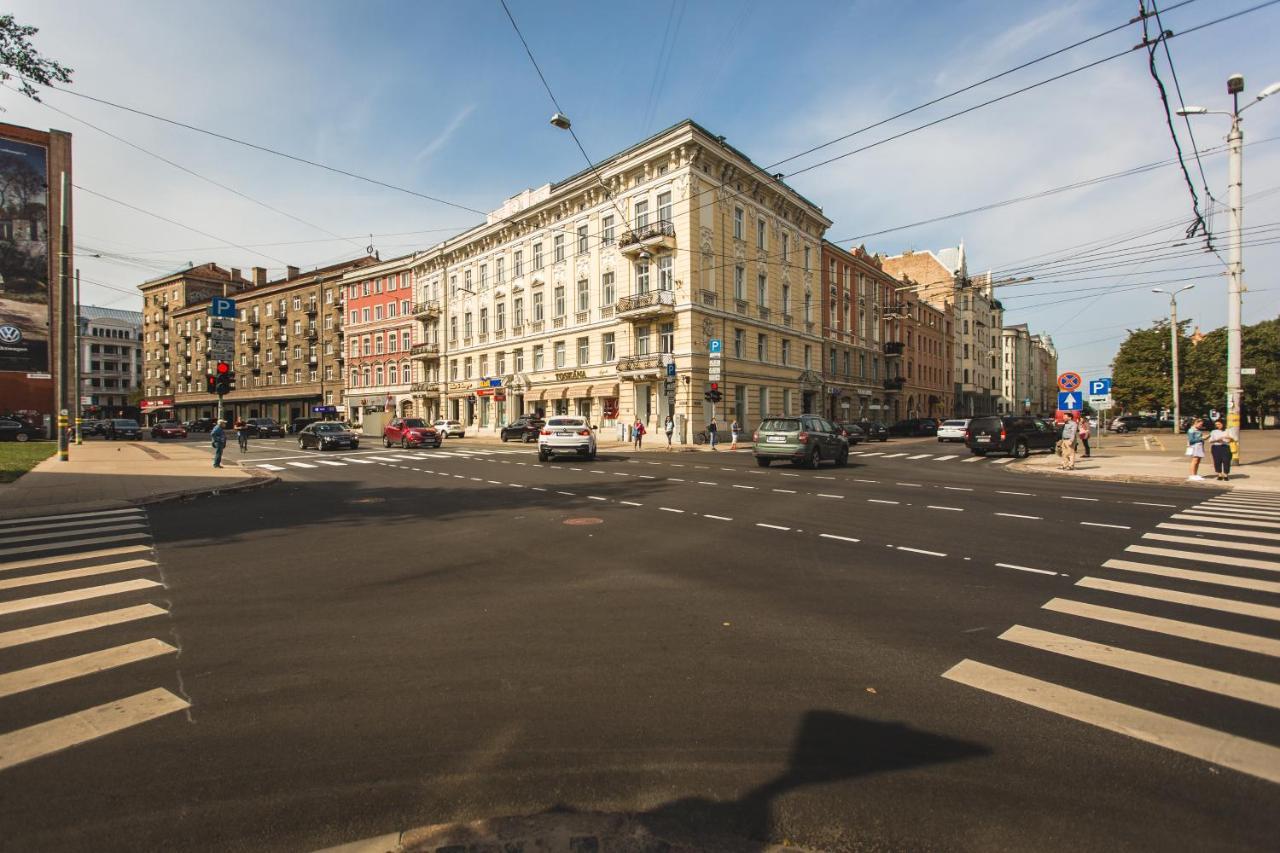 Riga Lux Apartments - Easy Stay Luaran gambar